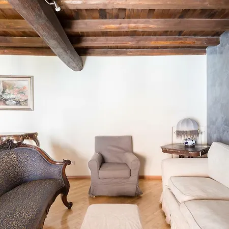 Apartment Vicolo De' Bovari Private